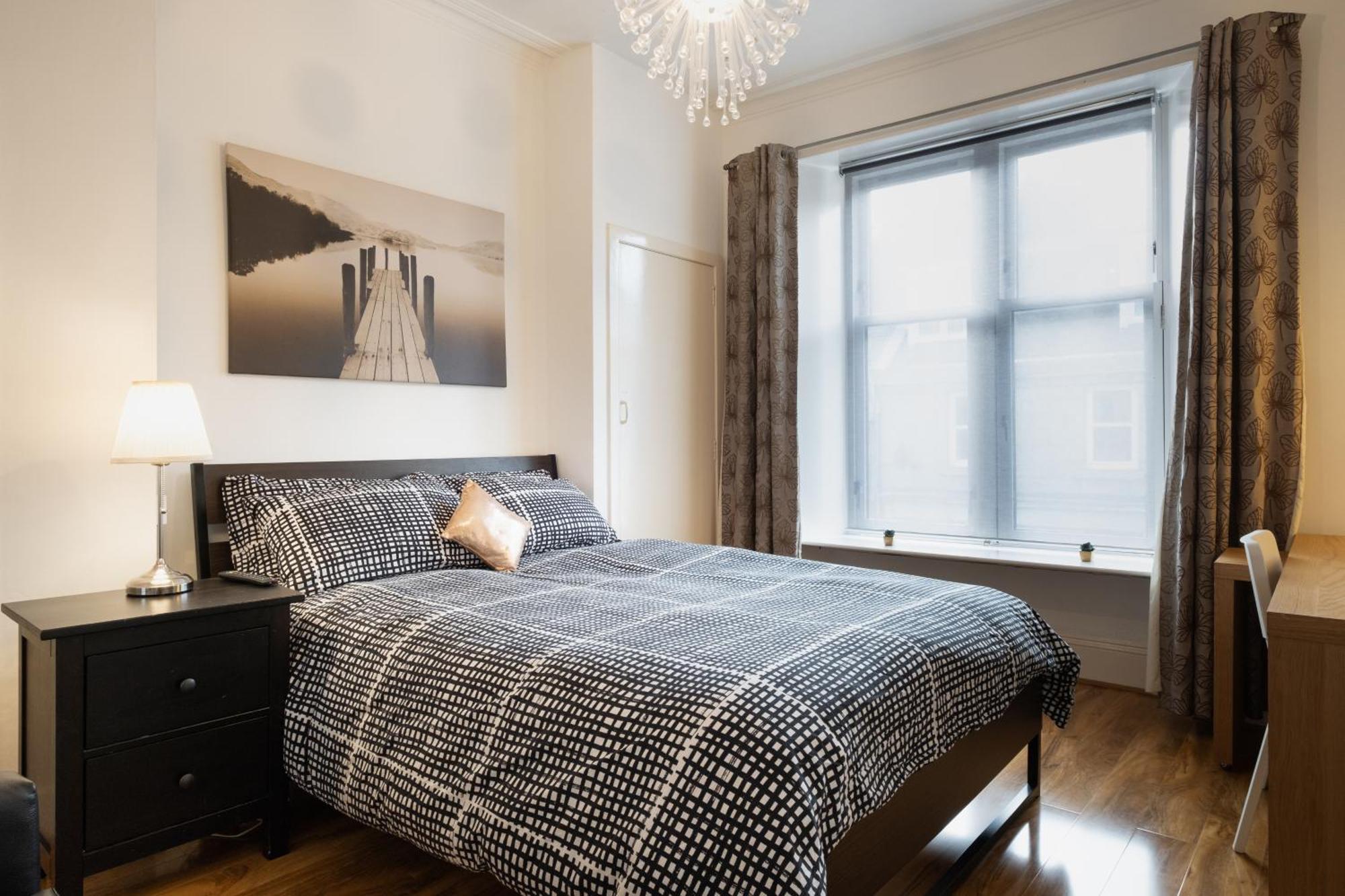Fraser Apartment Абердин Екстер'єр фото