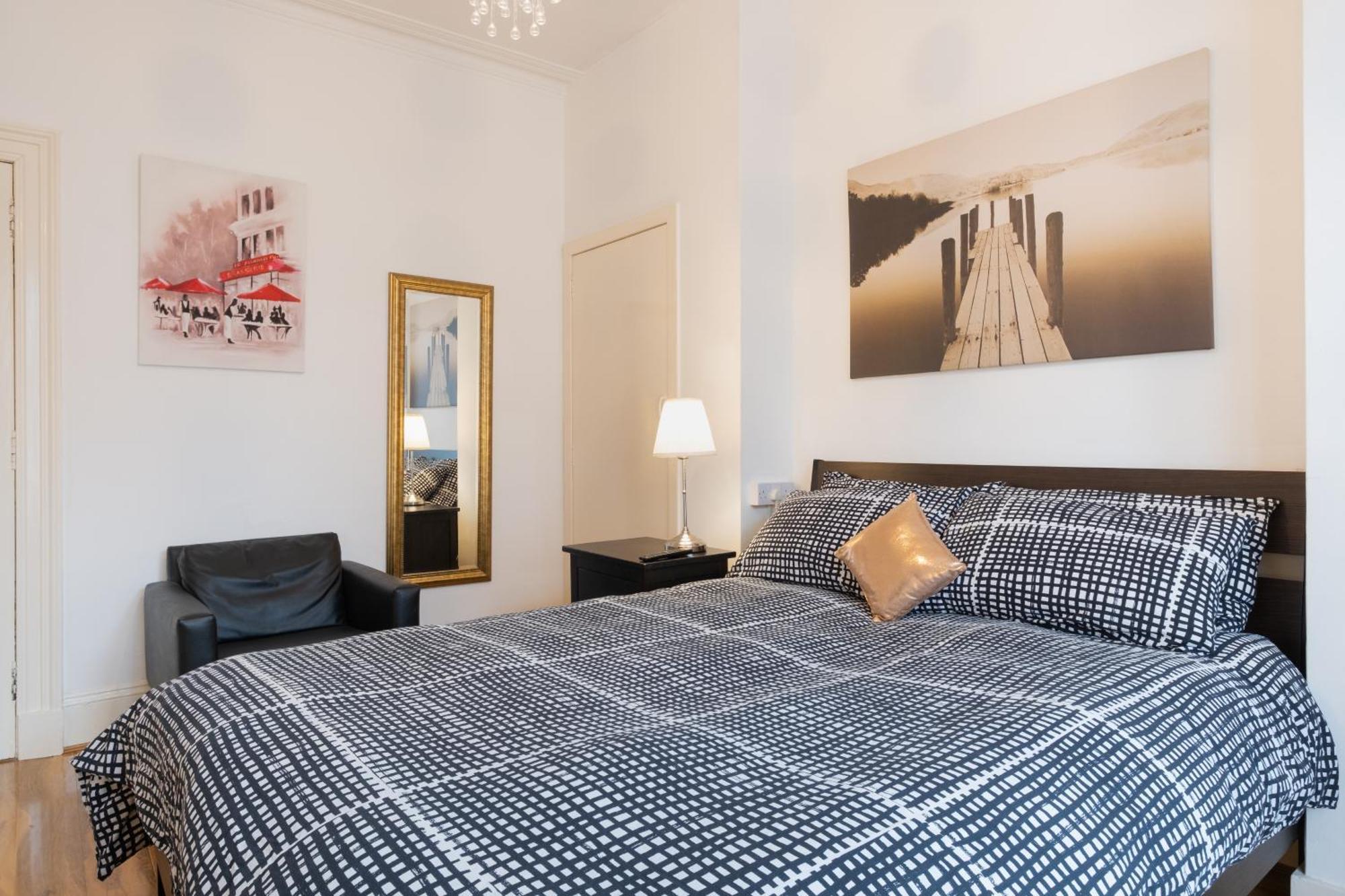 Fraser Apartment Абердин Екстер'єр фото