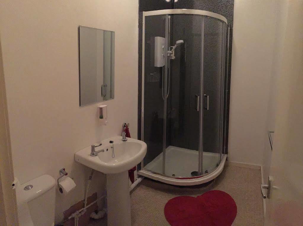 Fraser Apartment Абердин Екстер'єр фото